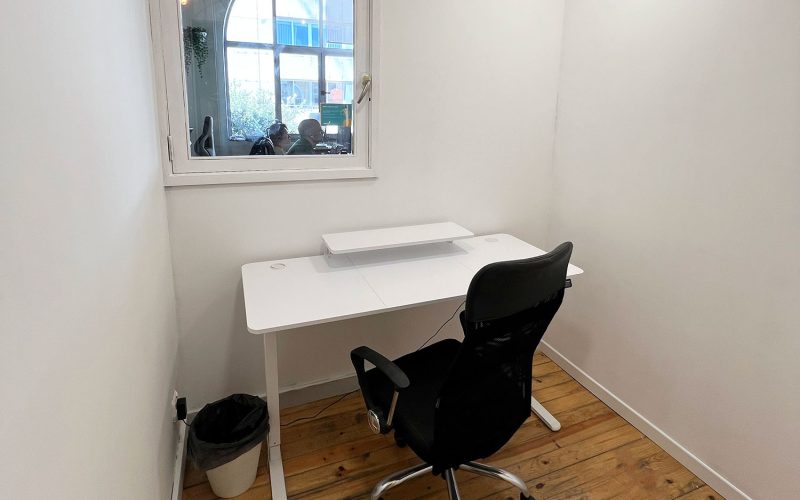 Seaside-cowork-private-office-main